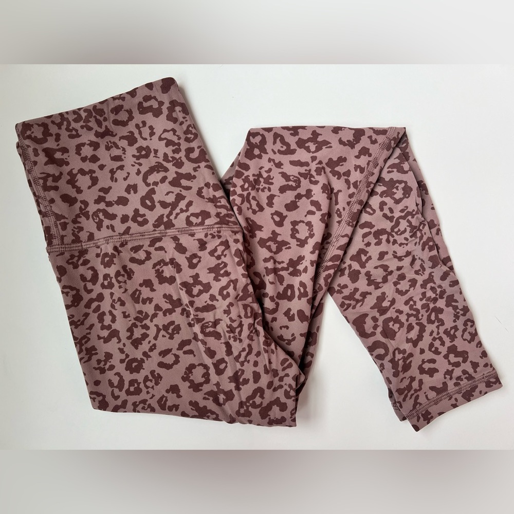 Athleta Pink Animal Print Salutation 7/8 Tight